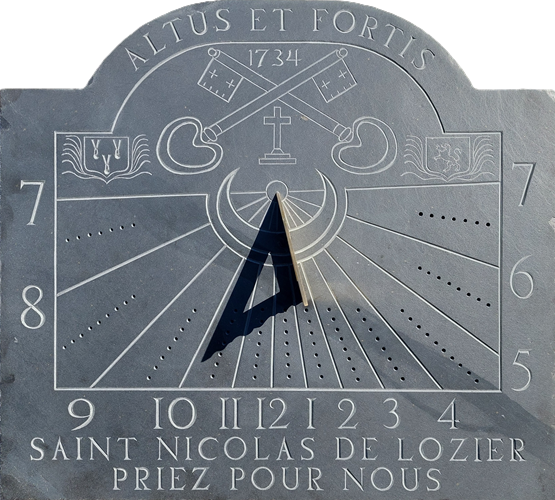 Cadran solaire en ardoise